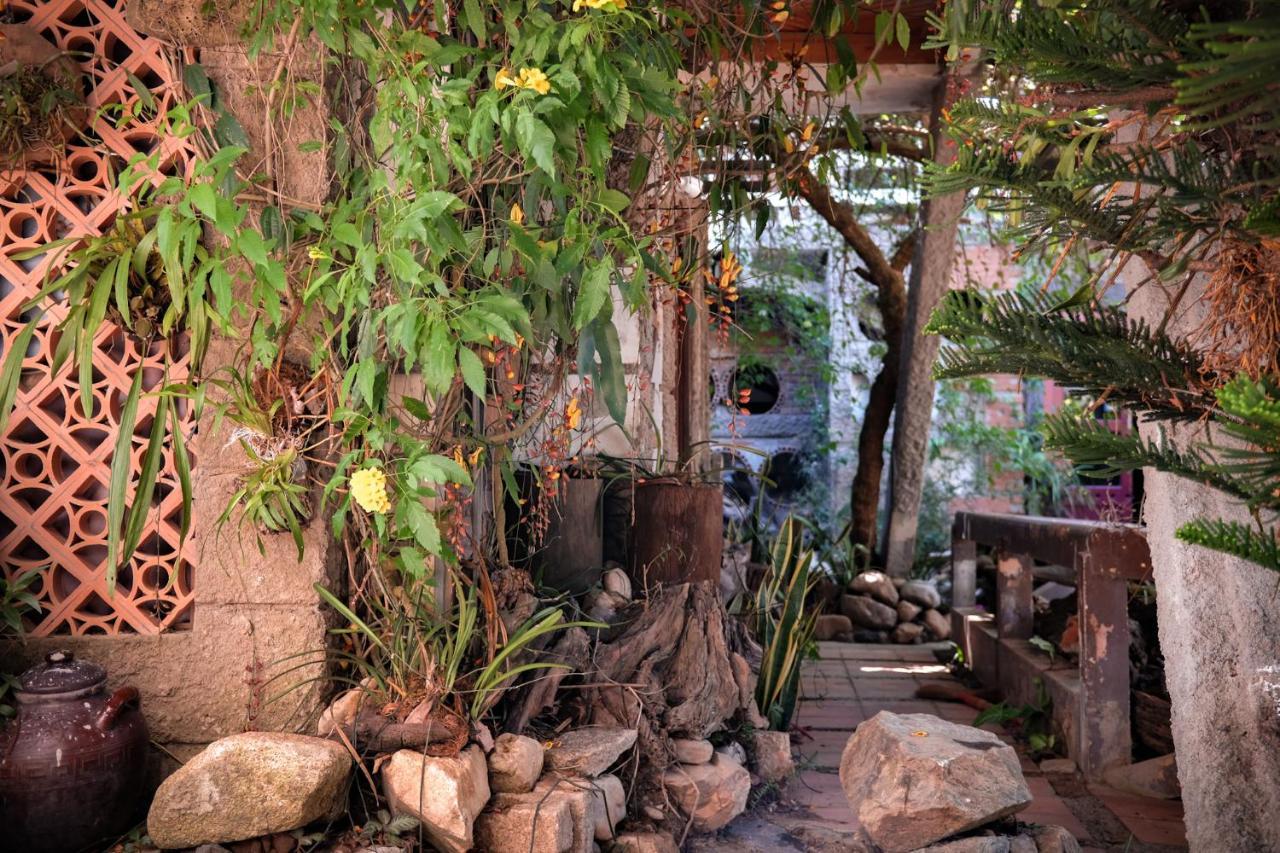 Y.O Inn Kon Tum Экстерьер фото